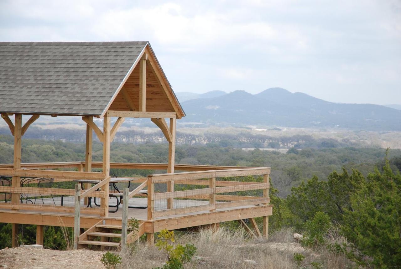 Utopia Family Home With Mountain Viewing Deck! Екстер'єр фото